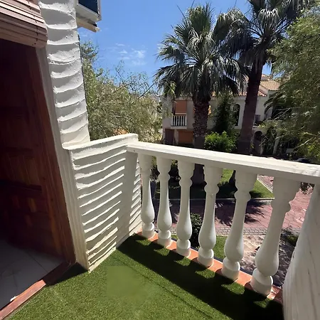 Casa En La Playa Con Piscinas