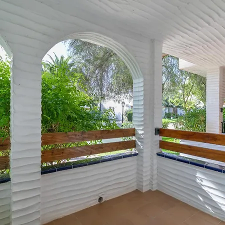 Casa En La Playa Con Piscinas *