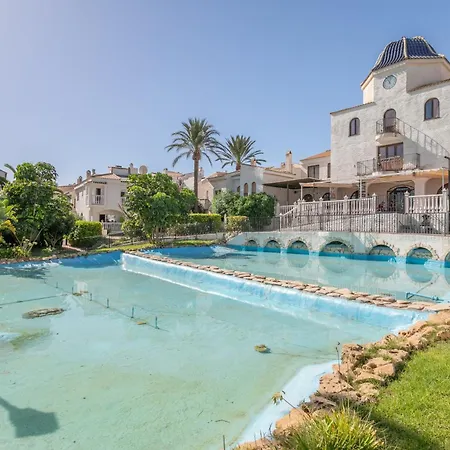 Casa En La Playa Con Piscinas Gran Alacant
